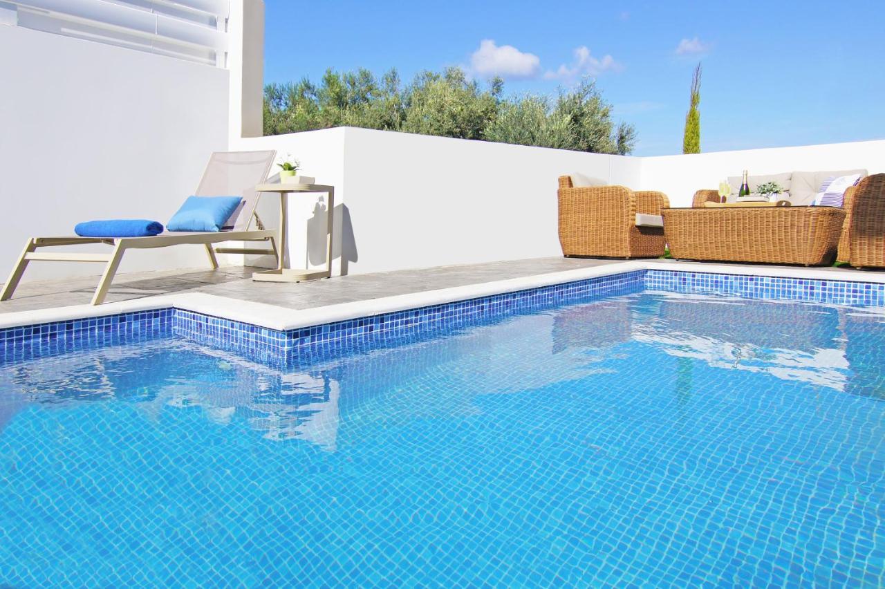 Villa Caren Paralimni Exterior photo
